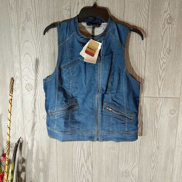 Reebok Jackets & Blazers - NWT M Yoga/dance denim vest reebok